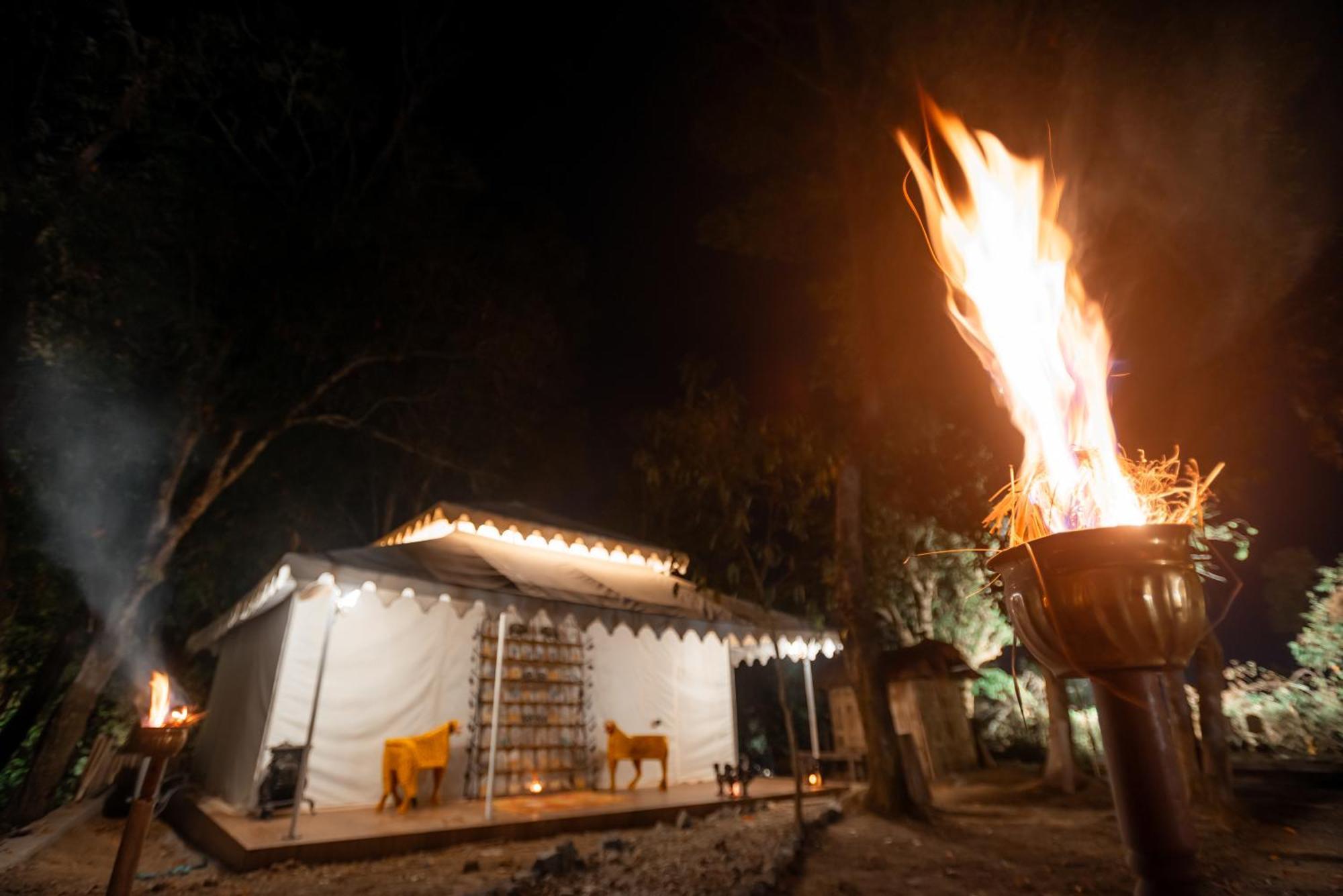 Vaani Greens Wildlife Resort, Kaziranga Kuthari Quarto foto